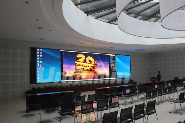 洲明科技低亮、高灰、高刷UTV高清LED顯示屏亮相武漢建委中心